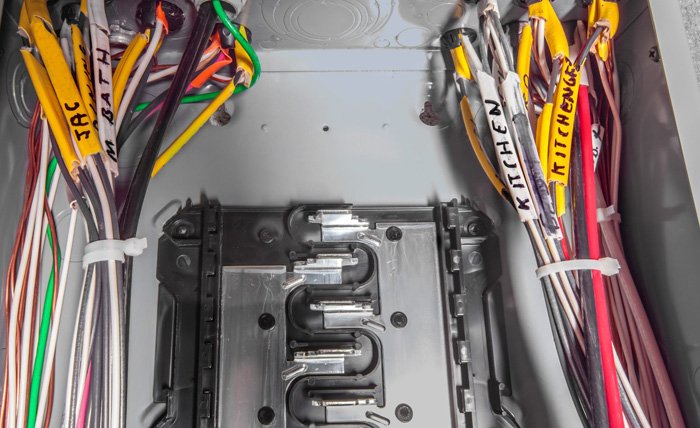 electricista-instalador-de-redes-internas